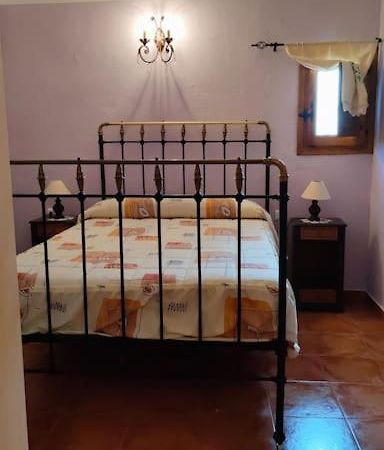 Casa Rural La Criva Crivillen Екстер'єр фото