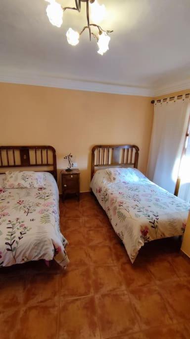 Casa Rural La Criva Crivillen Екстер'єр фото
